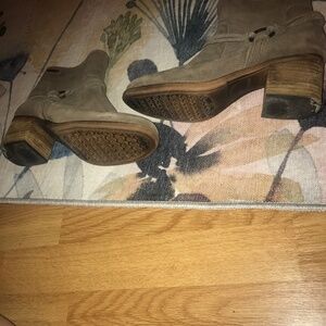 Bearpaw genuine leather High-Heel boots